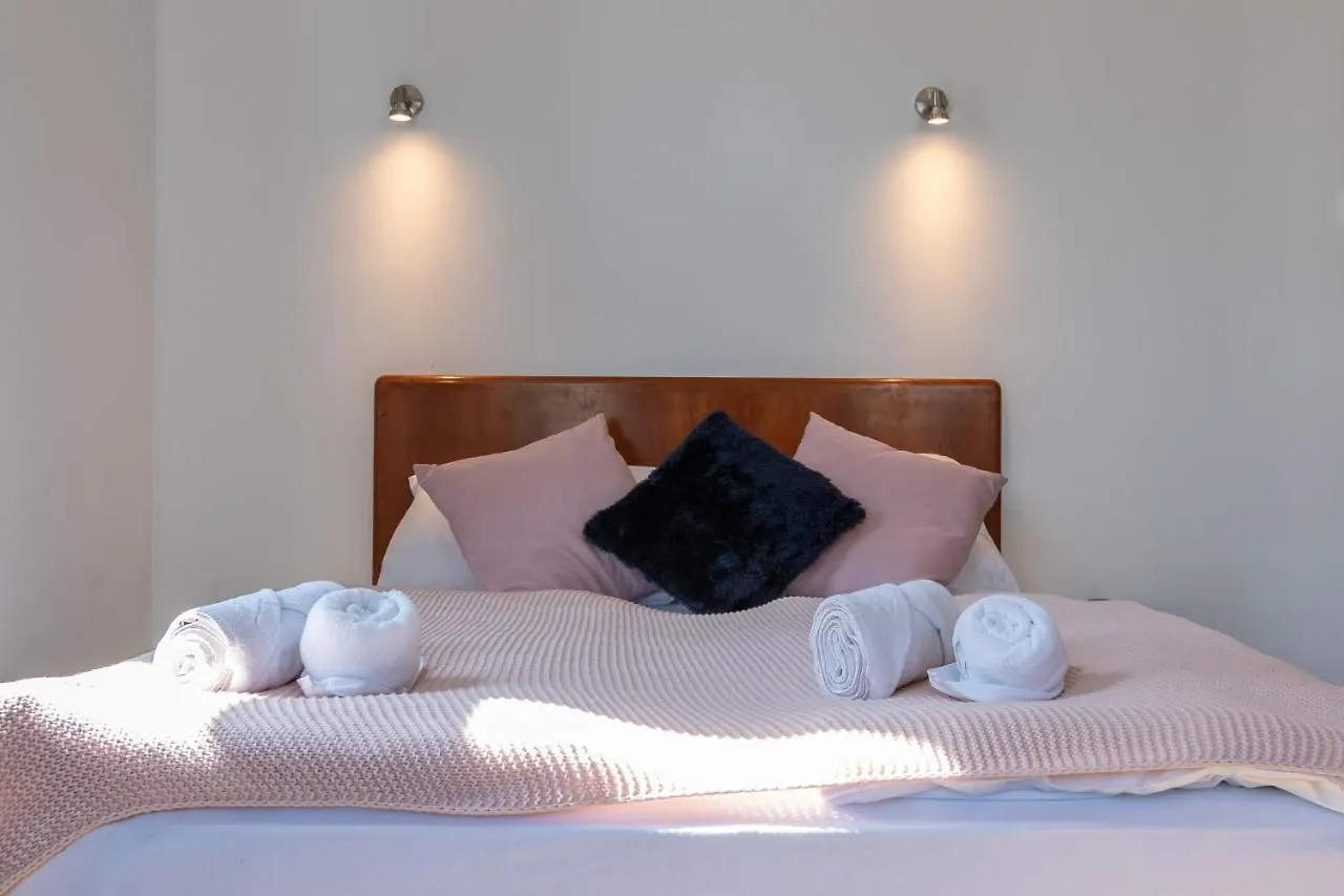 Yeshello Elegant Apartment Near Central Viena