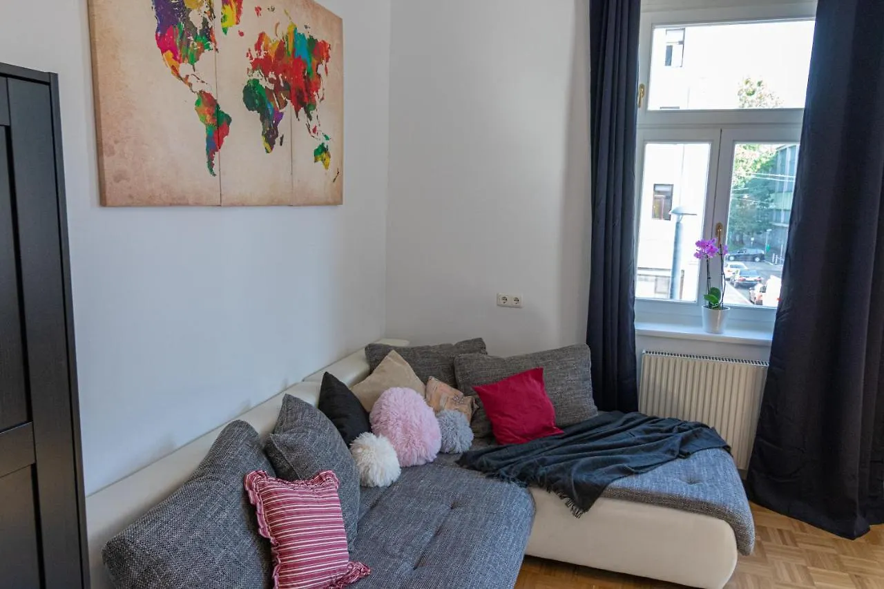 Yeshello Elegant Apartment Near Central Viena 0*,  Áustria