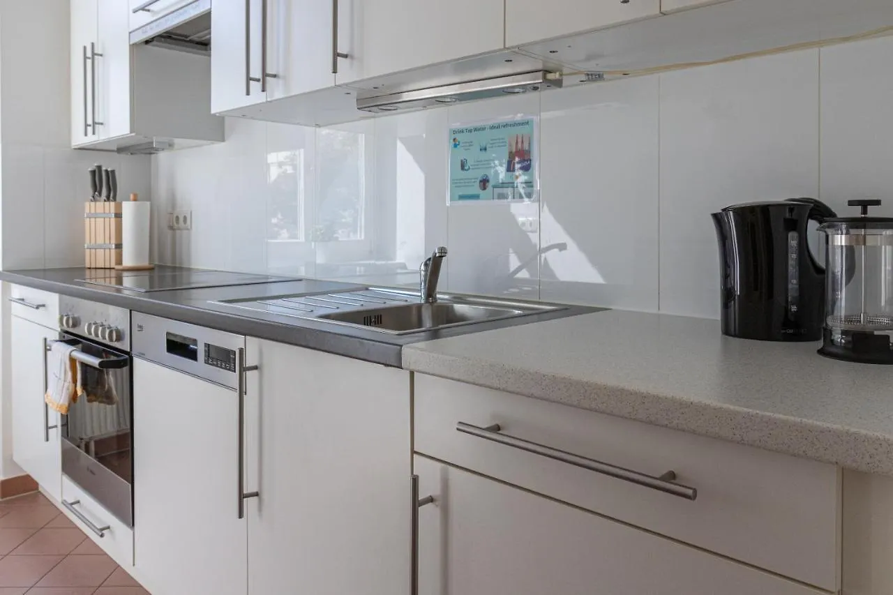 Yeshello Elegant Apartment Near Central Viena